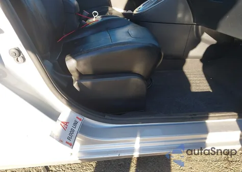 2010 Nissan Sentra 2.0Sl z USA, uszkodzony, nr VIN 3N1AB6AP5AL657980